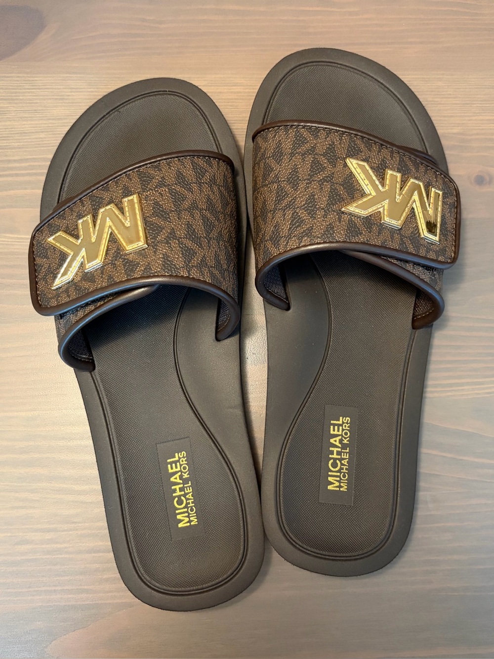 Michael Kors sandals / slides